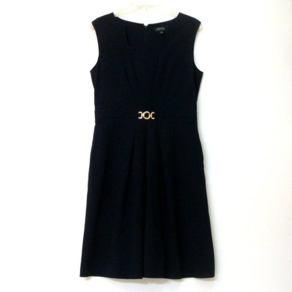 Tahari Arthur S. Levine Dresses & Skirts - Tahari Arthur S. Levine Navy Sleeveless Dress Size 6